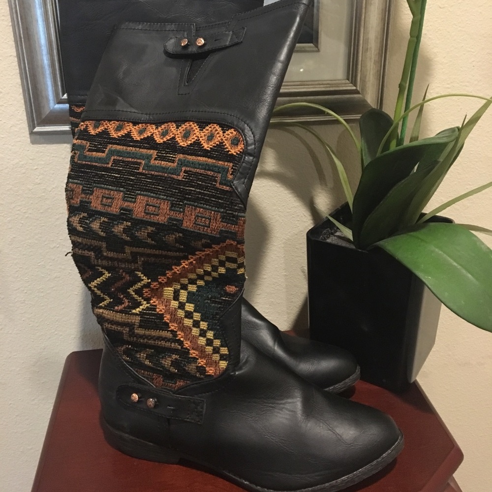 NEW! Aztec print knee high boots! Size 8